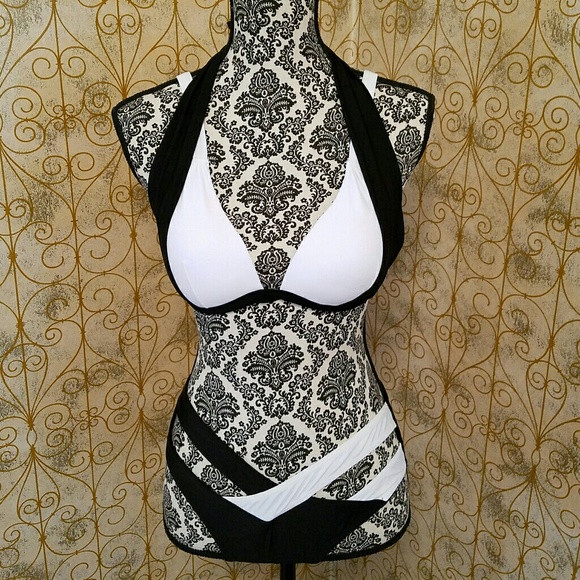 Black and White Sexy push up Bikini - Picture 8 of 8