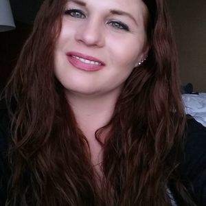 Meet your Posher, Bobbie