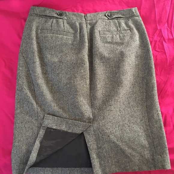 Ann Taylor Pencil skirt - Picture 2 of 3
