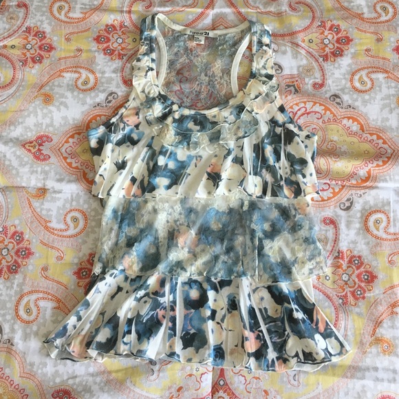 Multi-Layer Ruffle and Lace Tank
