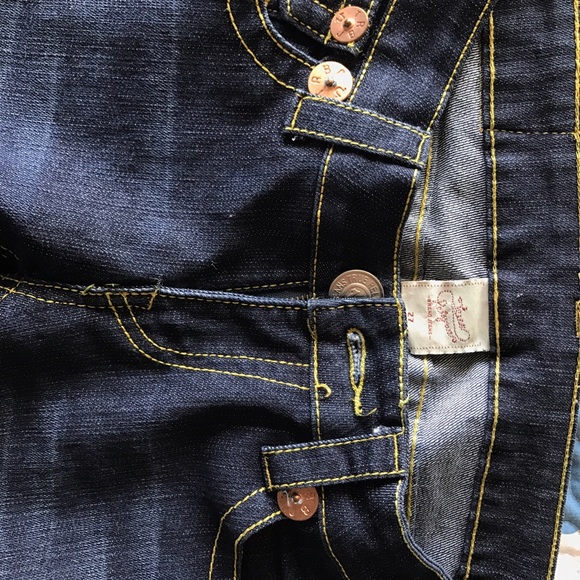 Jeans - Picture 3 of 4