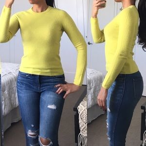 BLOOMINGDALES 💯 Cashmere Soft Crewneck Sweater
