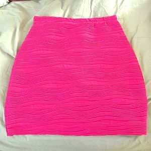Hot pink textured mini