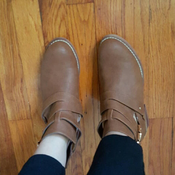 Brown boots