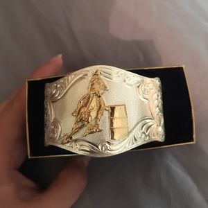 Montana silversmiths bracelet