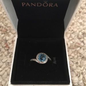 Blue and silver pandora ring!💙💍
