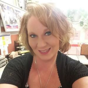 Meet your Posher, Renee