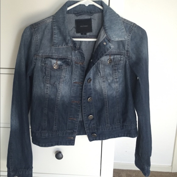 SOLD! Ombré Jean Jacket 💙