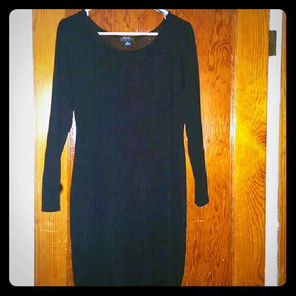 Fitted long sleeve Black Dress with Gold Chains