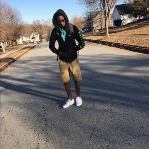 Meet your Posher, Juwan