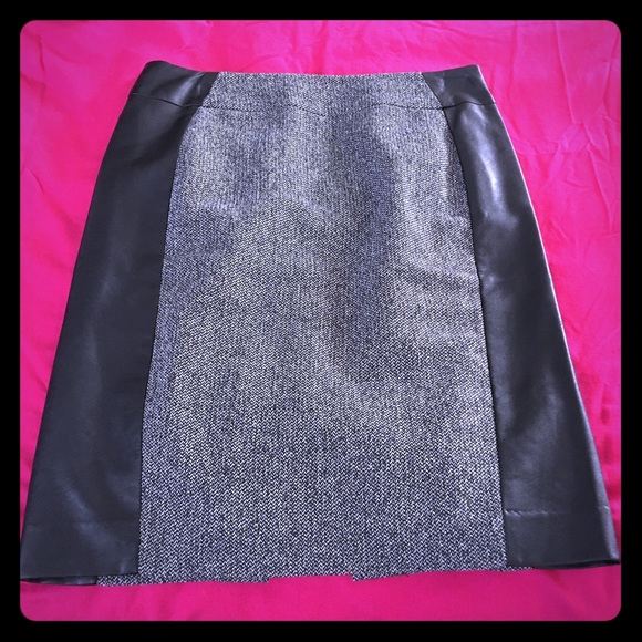 Black leather panel pencil skirt