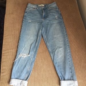 BRAND NEW Topshop mom jeans