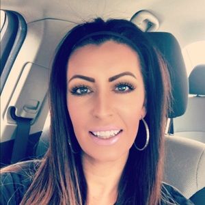 Meet your Posher, Kacy