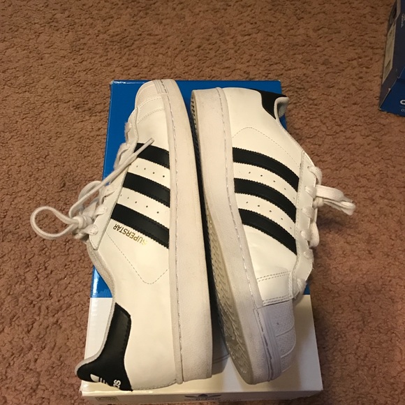 Adidas Superstars - Picture 3 of 4
