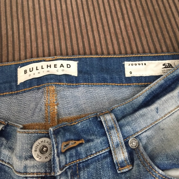 BRAND NEW Bullhead Jogger Jeans - Picture 2 of 4