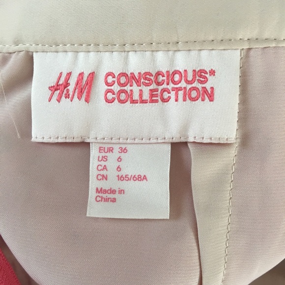 STUNNING pink lace pencil skirt - Picture 3 of 3