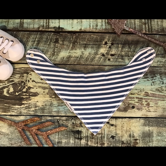 Baby bandana bib