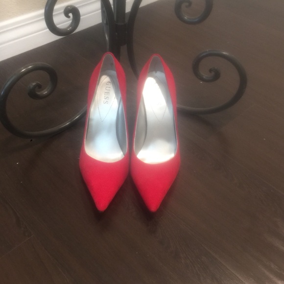 Shoes - Picture 1 of 4