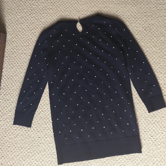 Women's Sweater - Picture 2 of 3