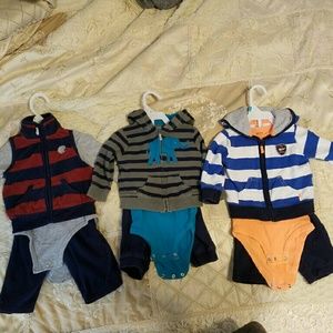 Set of 3 Carter's layettes, 9 months