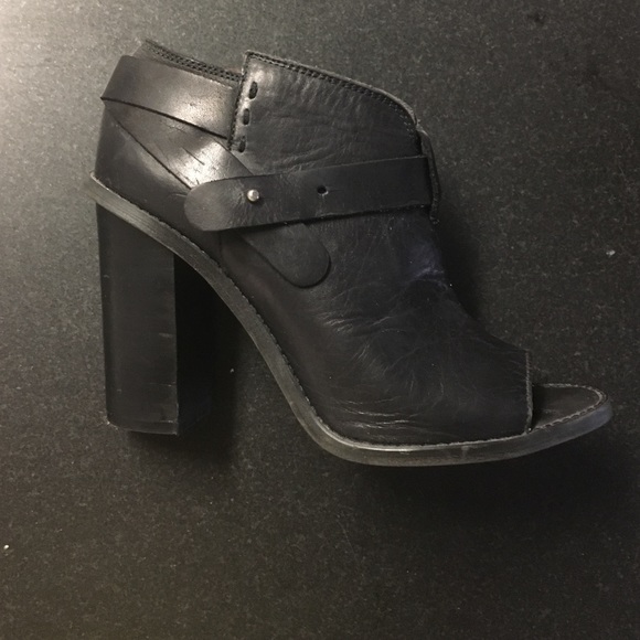 Black Peep toe booties