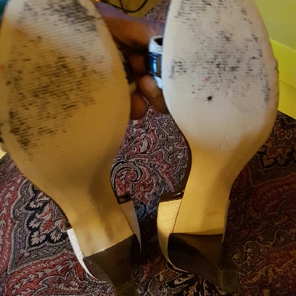 Sandals - Picture 3 of 3