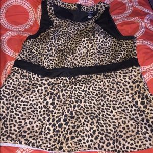 Size 0 (XL) Torrid Leopard print top