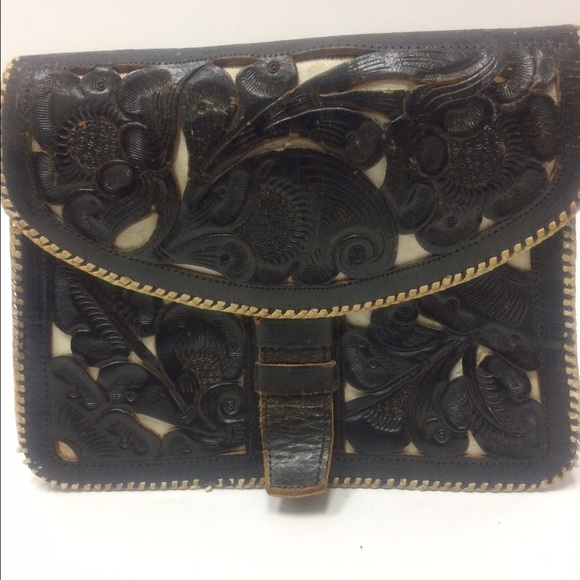 Handbag - Picture 2 of 3