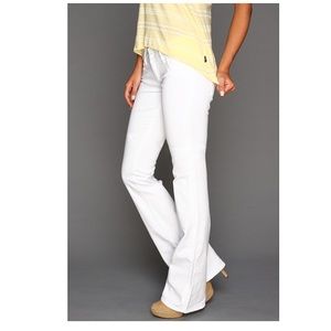 HUDSON JEAN! White flared, flared size 26 ❤️