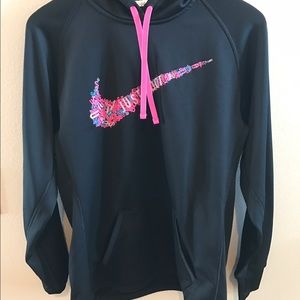 Nike Therma-Fit hooded sweatshirt