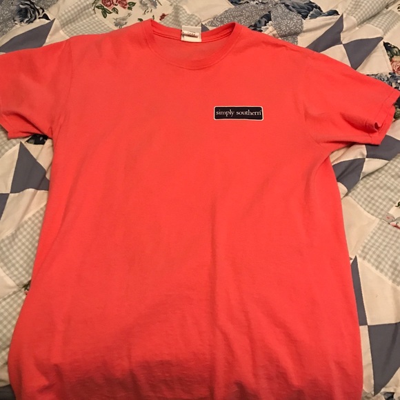 Simply southern short sleeved medium t shirt