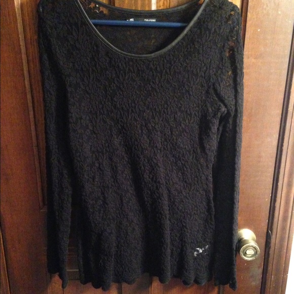 Black lace Maurice's top