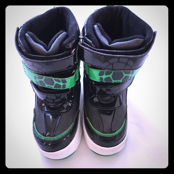 Teenage Mutant Ninja Turtle Light Up Boots Sz 7 - Picture 1 of 4