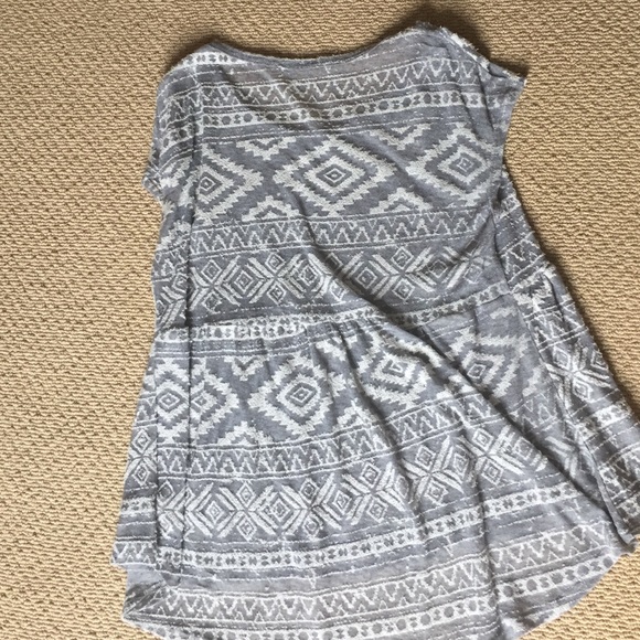 Women's Top - Picture 3 of 3