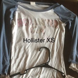 Hollister quarter length sleeve