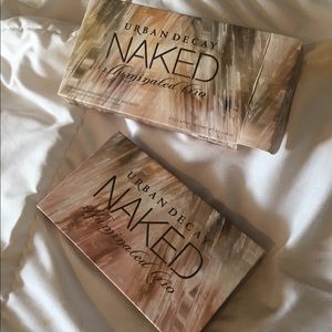 Urban decay naked illumination trio