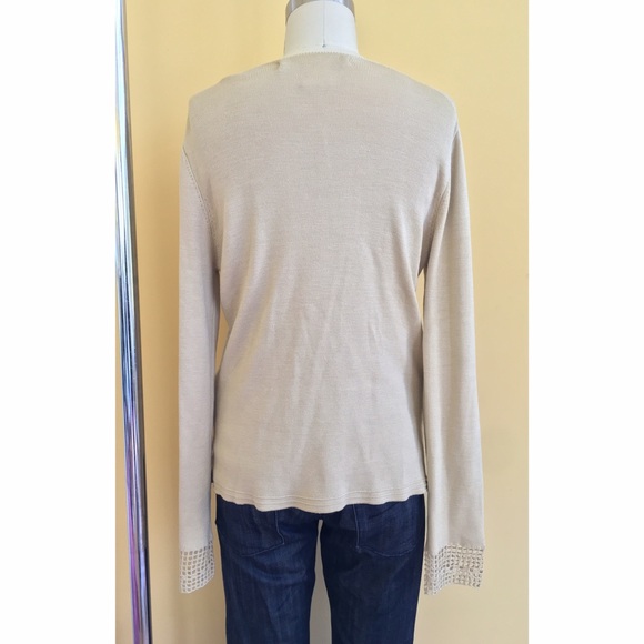 ❤️Like New Cardigan with Statement Sleeves - Picture 4 of 4