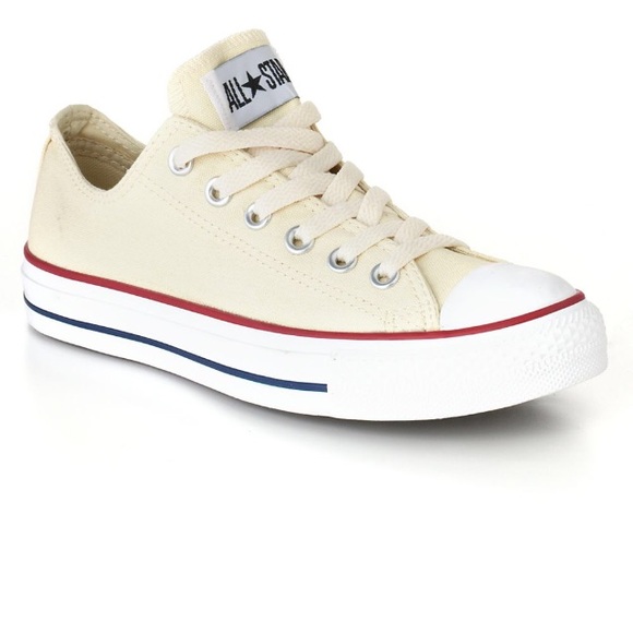 Converse All Star Sneakers New!! Size 9.5 left - Picture 2 of 4