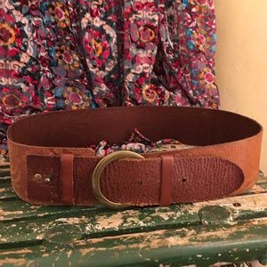 ANTHROPOLOGIE brown leather belt