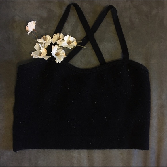 Foreve21 Black Crop Top