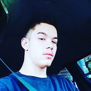 Meet your Posher, Brett