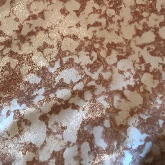 Metallic Blush & Copper Sleeveless Blouse - Picture 2 of 2