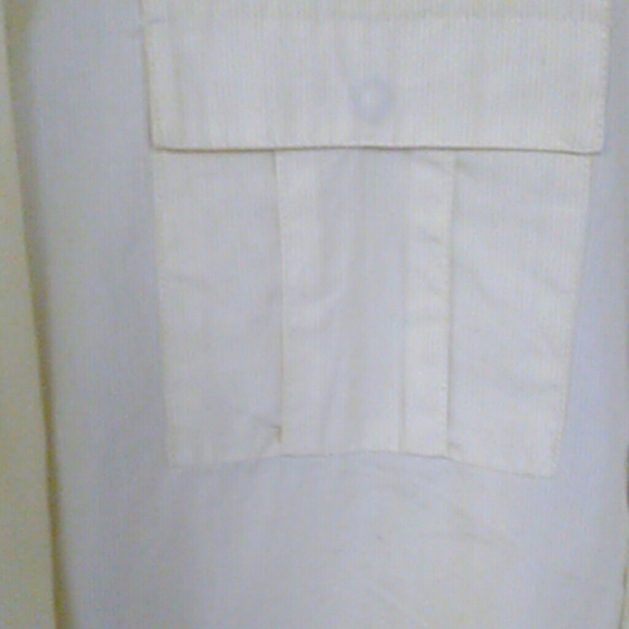 Men's Clavin Klein Shirt - Picture 3 of 4