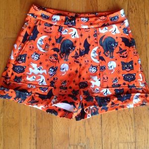 Blackmilk Trick Or Treat Pumpkin cuffed shorts