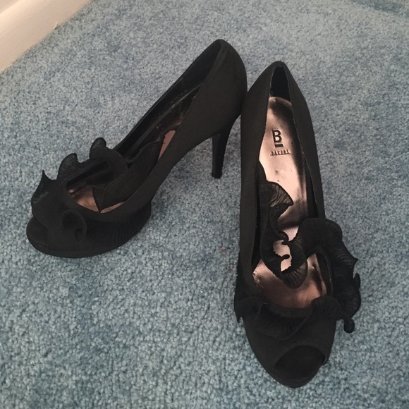 Lace/ribbon heels