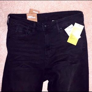 H&M black high waist ripped skinny jeans NWT!