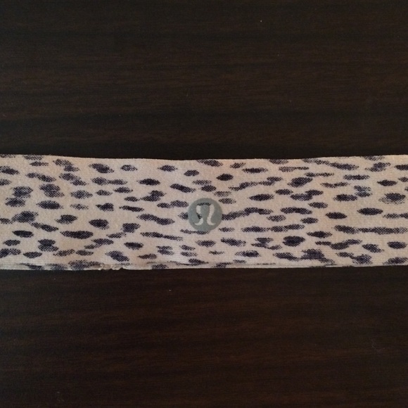 Lulu lemon headband