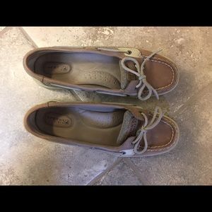 Sperry boat shoes