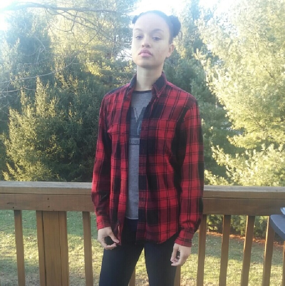 Men's black and red flannel