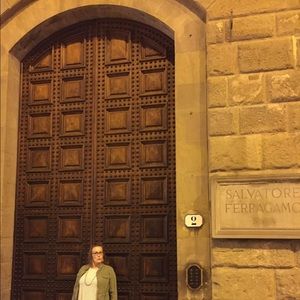 Meet your Posher, Tonja